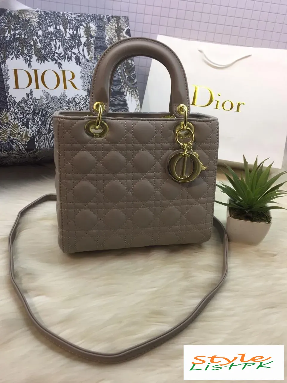 Best Price Dior Lady Medium 