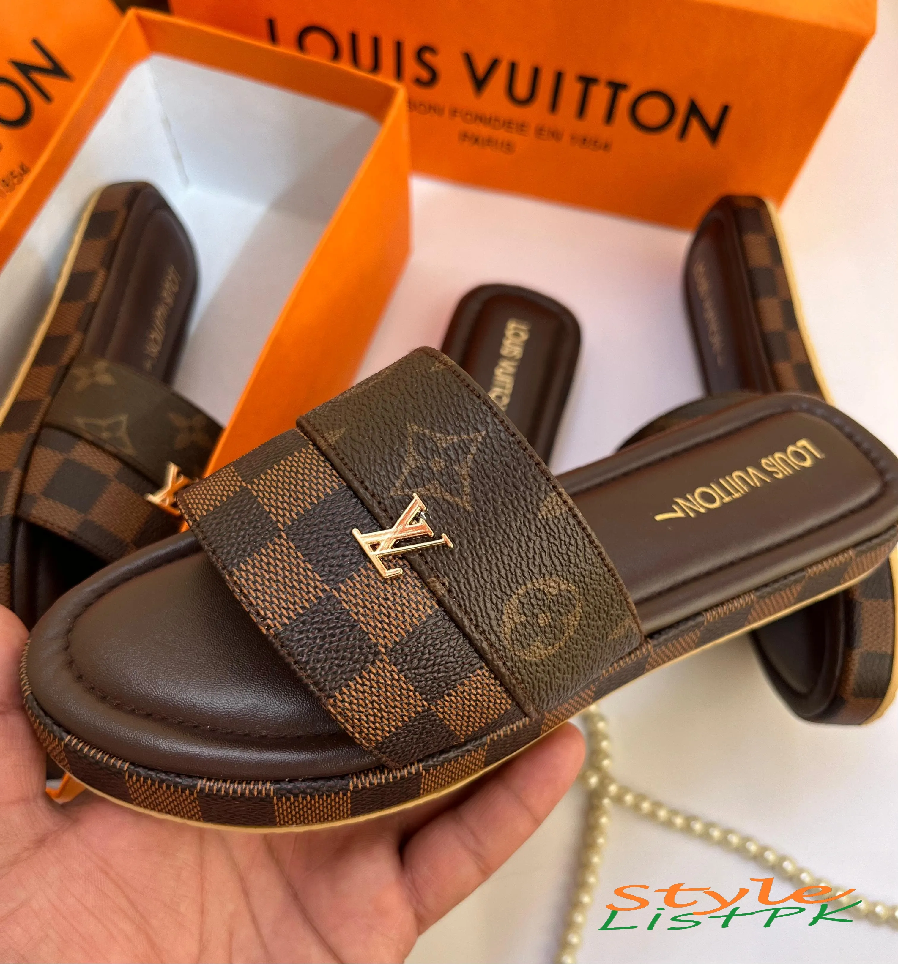 Best Price Lv Soft Slides 