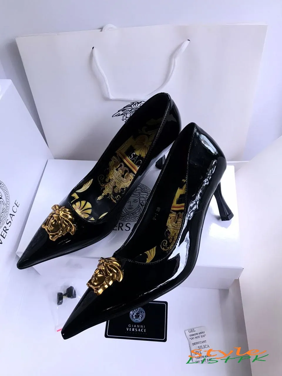 Best Price Versace heels glossy
